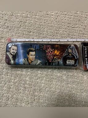 Vintage Star Wars Episode I Jedi vs Sith Metal Pencil Box New In Package